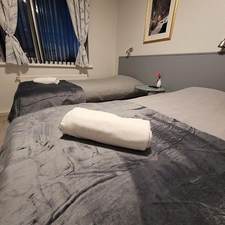 B&B Guesthouse - Bed And Breakfast Keflavik Centre Exterior foto