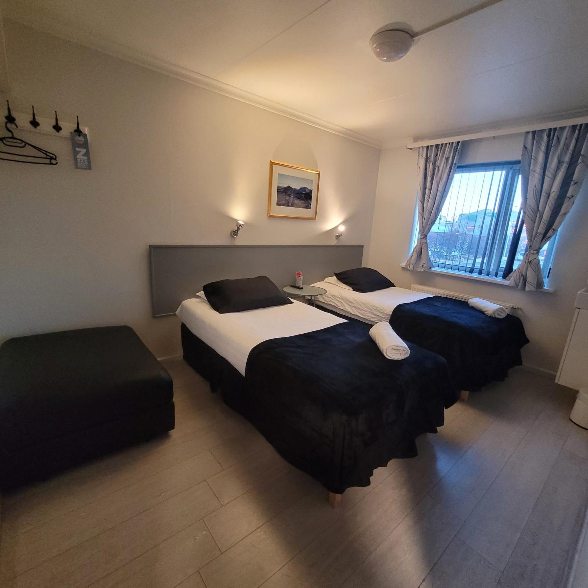 B&B Guesthouse - Bed And Breakfast Keflavik Centre Exterior foto